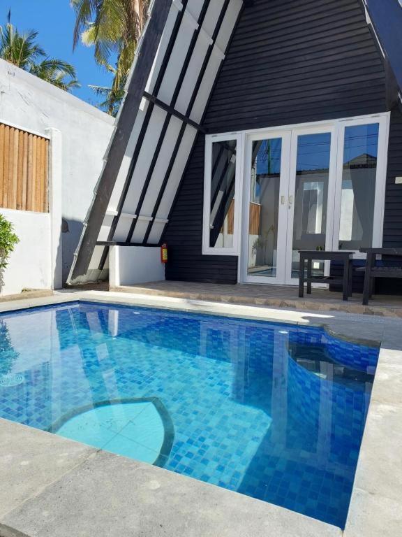 Resort Gili Trawangan - Bungalow With Private Pool ภายนอก รูปภาพ