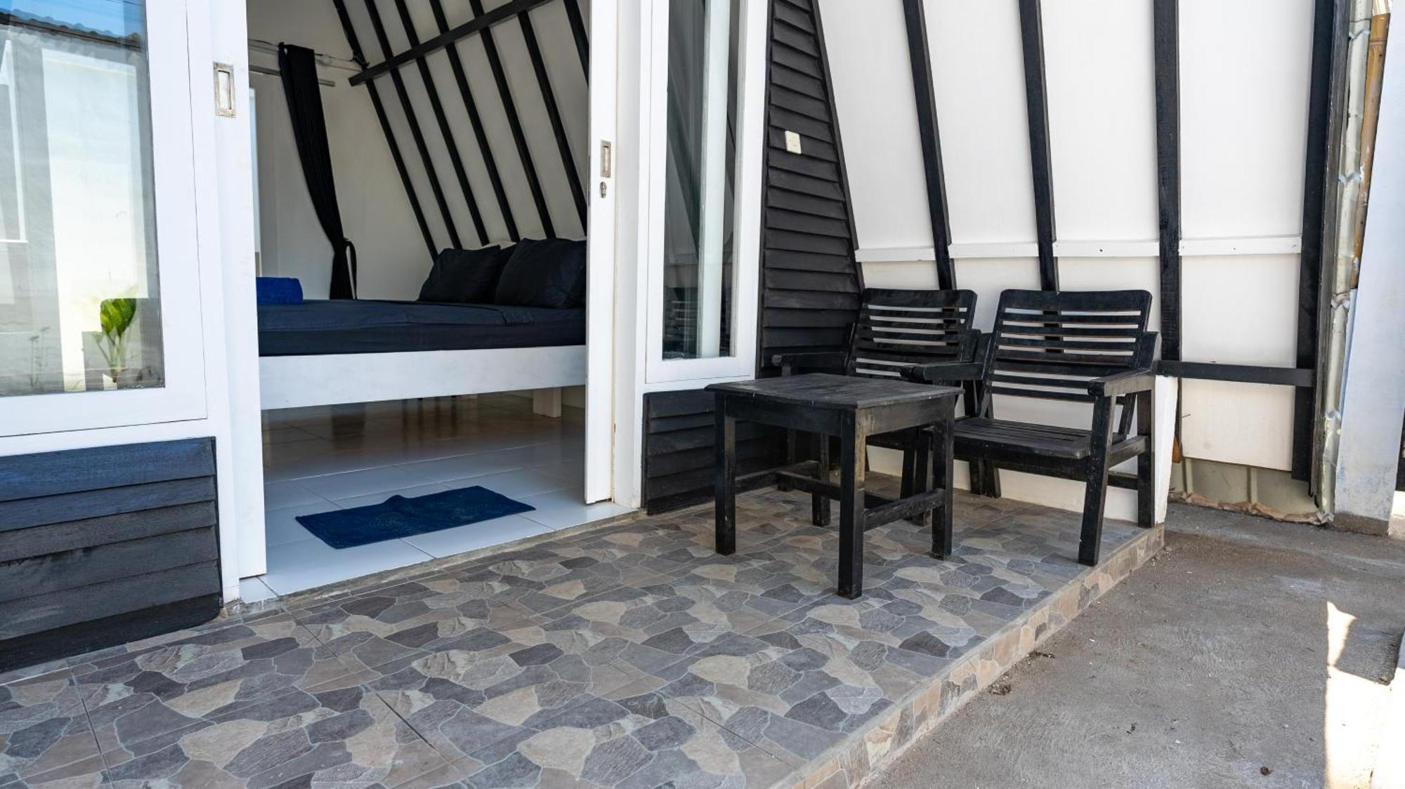 Resort Gili Trawangan - Bungalow With Private Pool ภายนอก รูปภาพ